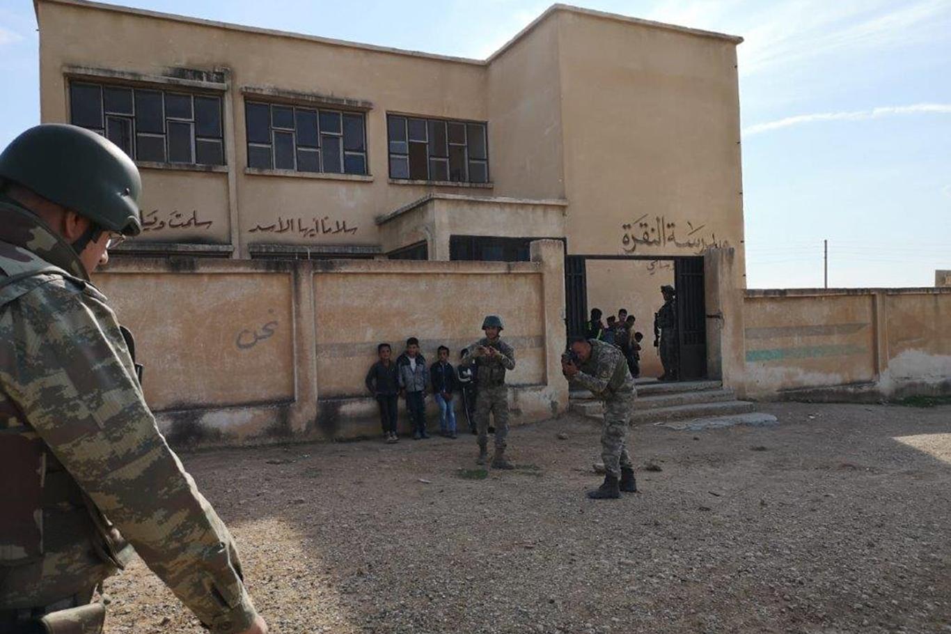 PKK/YPG, Resulayn'da okulu mevzi yapmış